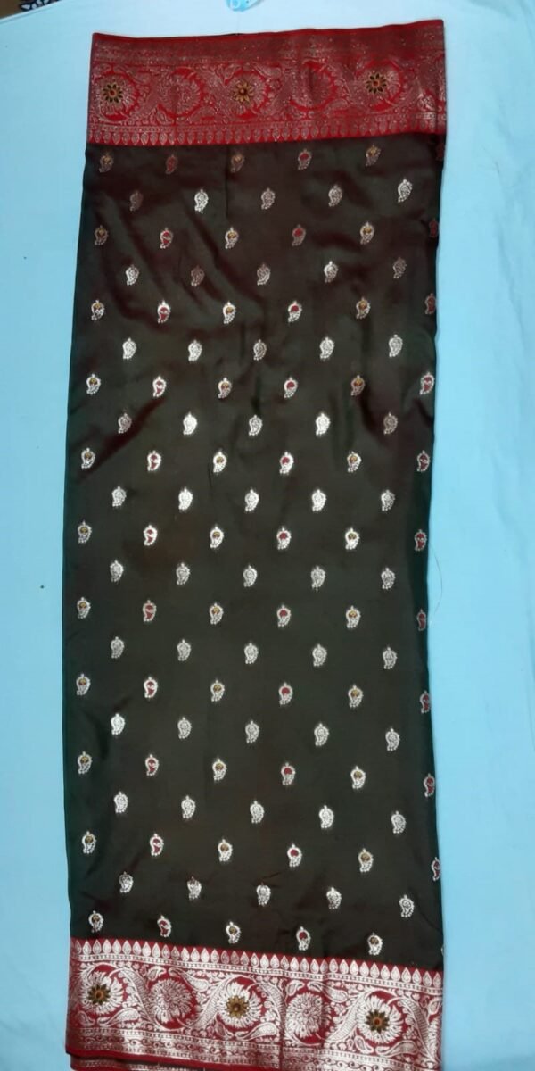 Navdisha Textiles SAREES